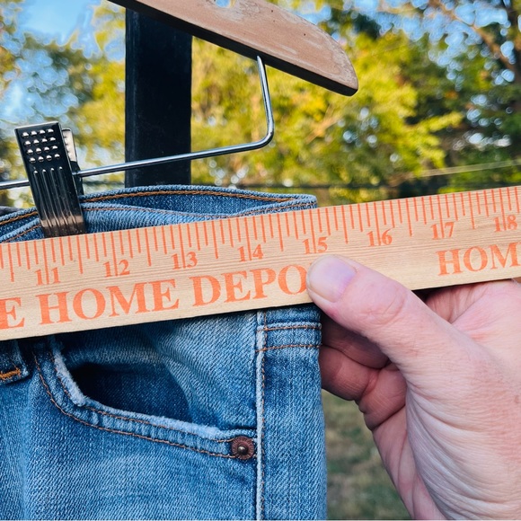 7 For All Mankind Low Rise‎ Jeans Women Size 28 Blue Cotton Distressed - Picture 11 of 12